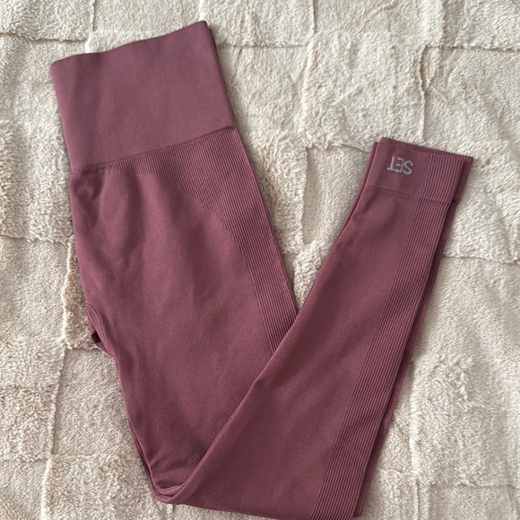 SET ACTIVE Leggings - Picture 2 of 4